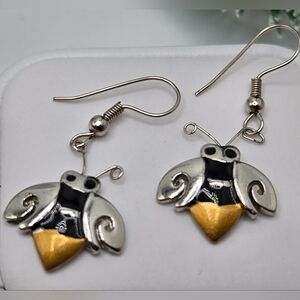 ✨2/$10✨Honey Bumble Bee Insect Dangle Earrings Silver-tone Cute Delicate Casual